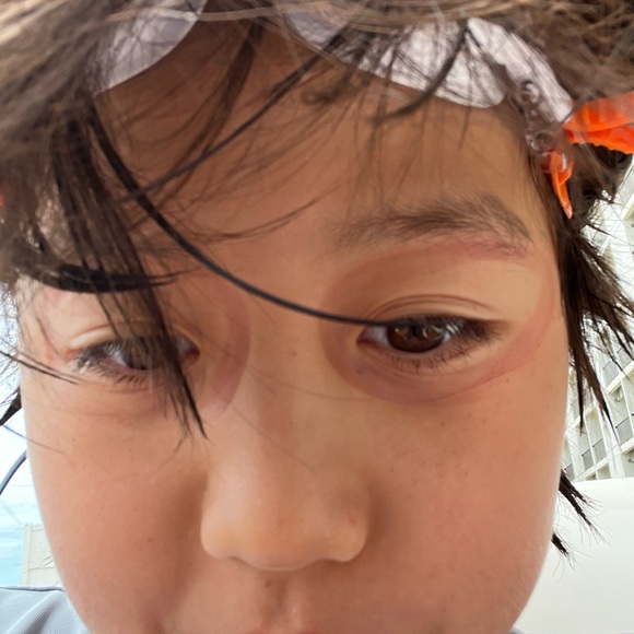 Meet your Posher, Dina - Picture 1 of 1